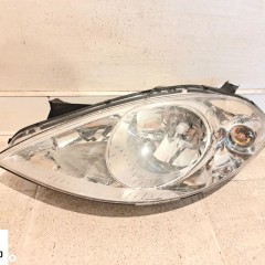 Lampa przód lewa A1698200161 A Klasa W169 04-
