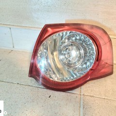LAMPA PRAWA TYLNA VW PASSAT B6 KOMBI 3C9945096N