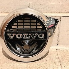 VOLVO XC90 II Logo znaczek atrapy 31425021