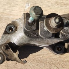 Łapa Poduszki Lewa Strona VW Sharan MK2 1.9 115 KM Manual 01 Gołdap