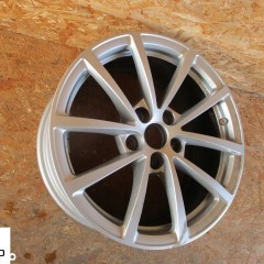 FELGA ALUMINIOWA AUDI 4K0 7,5Jx17 ET36 5x112