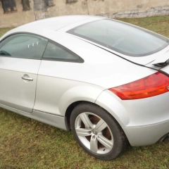 Audi TT 8j 2009 rok 2.0 Tfsi anglik LX7W buda Ładna *
