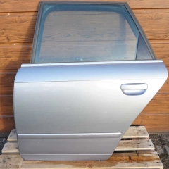 Audi a4 b6 b7 kombi lewe tylne drzwi lewe tył drzwi  Ładne LY7H **