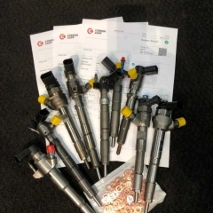 4x Wtryski wtryskiwacze 03L130277B Siemens VW SEAT CAYA 1.6