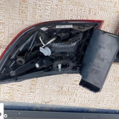 RENAULT CLIO 5 V Lampy tylne lewe  LAMPA TYLNA LEWA  EUROPA LEWY TYŁ w błotnik w klapę LEWE tylne W-wa