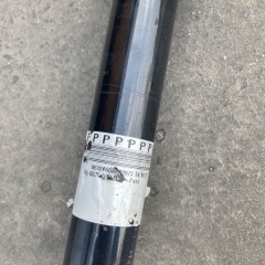 TOYOTA AVENSIS T27 1.8 AUTOMAT PÓŁOŚ PRAWA PRZEDNIA PRAWY PRZÓD Wwa