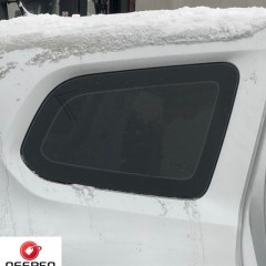 DACIA DUSTER 2 II SZYBA KAROSERYJNA W KAROSERIĘ PRAWA TYLNA TYLNIA TRÓJKĄT prawy TYLNY szybka Wwa