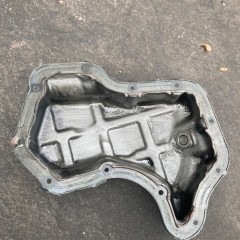DACIA LODGY DOKKER DUSTER 1 I 2 II 1.2 TCE MISKA OLEJOWA 1 I  2 II OLEJU 111118445R RENAULT SCENIC Wwa