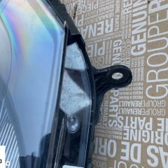 RENAULT CLIO 4 IV LAMPA PRZEDNIA LEWA REFLEKTOR LEWY PRZÓD PRZEDNI EUROPA  260601176R Wwa lift
