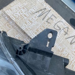RENAULT CLIO 4 IV LAMPA PRZEDNIA LEWA REFLEKTOR LEWY PRZÓD PRZEDNI EUROPA  260601176R Wwa lift