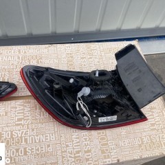RENAULT CLIO 5 V Lampy tylne LAMPA TYLNA PRAWA  EUROPA PRAWY TYŁ w błotnik w klapę W-wa