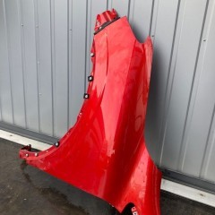RENAULT KADJAR 15-22 BŁOTNIK PRZEDNI LEWY LIFT przód lewy czerwony Wwa