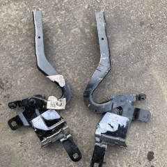 RENAULT CLIO 4 IV NOWE ORYGINALNE ZAWIAS ZAWIASY MASKI POKRYWY SILNIKA LEWY PRAWY