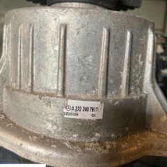 MERCEDES S W222 PRAWA PODUSZKA SILNIKA 3.5 CDI 15r. po 18 tys km    A2222407617