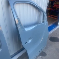 RENAULT Trafic 3 III lift  4 IV OPEL Vivaro Fiat talento  DRZWI przednie PRAWE PRAWy przód