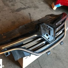 RENAULT MEGANE IV 4 ATRAPA GRILL GRIL ZDERZAKA W ZDERZAK + PODSTAWA czasz wspornik atrapy Wwa