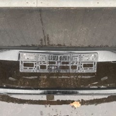 RENAULT LAGUNA 3 III ZDERZAK PRZEDNI PRZÓD z otworami otwory na spryskiwacze Wwa