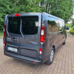 Bus 9 osobowy wynajem wypożyczalnia usługi przewozowe.