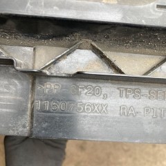 DACIA DUSTER 2 II lift 22r WLOT POWIETRZA ŻALUZJA KIEROWNICA POWIETRZA krata kratka  DASTER Wwa