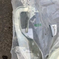 DACIA DUSTER 2 II ZAWIAS. NOWE ORYGINALNE ZAWIASY MASKI POKRYWY SILNIKA LEWY PRAWY DASTER