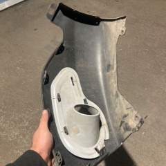 DACIA LODGY DOKKER STEPWAY prawa zaślepka kratka na halogen halogenu listwa zderzaka na zderzak 261A27633R