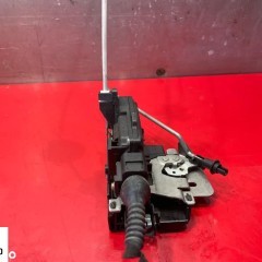 ZAMEK DRZWI LEWY PRZÓD AUDI A4 B6