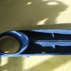 KRATKA ATRAPA ZAŚLEPKA ZDERZAKA AUDI A3