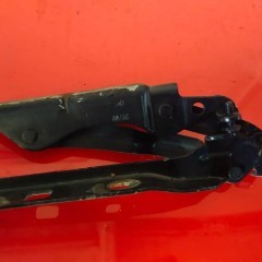 VW GOLF V 5 ZAWIAS UCHWYT MASKI LEW