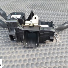 Przelacznik 8E0953549L 8E0953503B 8E0953521D Pajak Manetka Fis Modul Tempomat AUDI A4 B6 B7 Sedan