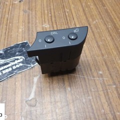 Przelacznik 8E1919094D Wlacznik DRL Coming Home Swiatla Xenon Audi A4 B7 Europa