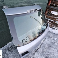 Klapa Bagaznika Szyba Srebrna Szara Audi A3 8P Sportback 5 D Drzwi