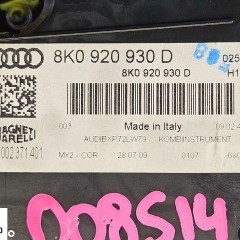 Licznik 8K0920930D Zegary Wskazniki Wyswietlacz Diesel EUROPA AUDI A4 B8