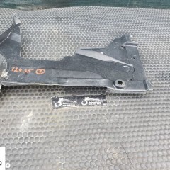 Osłona 8E0825216C Plastik Podwozia Podłogi Przeciwbłotna Prawa Tyl Tylna Quattro 4x4 Audi A4 B6 B7 Sedan Kombi