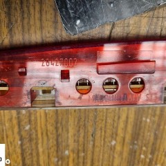 Swiatlo STOP 28427002 28427001 Lampa Stopu Trzecie Audi A4 B6 B7 Sedan