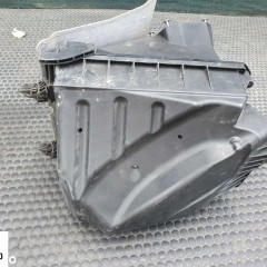 Obudowa Filtra 06B133837AG 06B133837P Powietrza Pokrywa 2.0 ALT Audi A4 B6 B7 VW