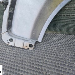 Błotnik Nadkole Przod Przedni LY7W Srebrny Prawy Audi A4 B6 Sedan Kombi