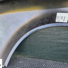 Błotnik Nadkole Przod Przedni LY7W Srebrny Prawy Audi A4 B6 Sedan Kombi