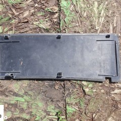 Podszybie 4B1819417 4B1819422 Oslona Wycieraczki Maska Szyba AUDI A6 C5 Europa Oryginalne