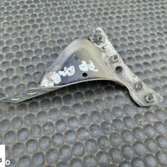 Slizg Mocowanie Blotnika Zderzaka Przod Przednie Kierownica Powietrza Audi A4 B7 Kombi Avant Sedan