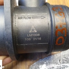 Przeplywka 06A906461A LM1008 Przeplywomierz Czujnik Powietrza 1.6 1.8 Audi VW Skoda Seat
