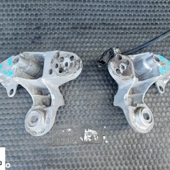 Lapa Mocowanie 8E0199351 8E0199352 Wspornik Silnika Podpora Poduszki Drazka Audi A4 B6 B7