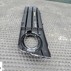 Kratka 8KD807681 8KD807682 Kratki Halogen Zderzaka Ramka Chrom Maskownica AUDI A4 B8 Przed Lift