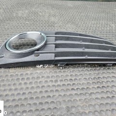 Kratka 8KD807681 8KD807682 Kratki Halogen Zderzaka Ramka Chrom Maskownica AUDI A4 B8 Przed Lift