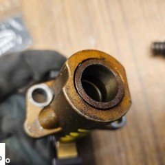 Napinacz 06B109217B Hydrauliczny Łańcucha Łańcuszka Wałka Rozrzadu 2.0 ALT 20V 130KM Audi A4 B6 VW