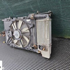 Chłodnica Wody Plynu Klimatyzacji Intercooler Wentylator 1.4 D4D Toyota Auris 1 I Lift 2011r