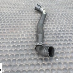 Przewód 038103493AE 03G103426B Rura Waż Dolot Powietrza Turbiny Turbo Rurka Odma 1.9 2.0 TDI  Audi A4 B6 B7 VW
