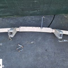 Belka A2046205834 Rama Zderzaka Przod Przednia Strefa Zgniotu Klakson Czujniki Mercedes W204 C-klasa