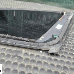 Szyba Szyby Karoseryjna Przyciemniona Boczna Błotnik Trojkat LEWA PRAWA Tyl Tylna Pod Do Chrom Ramki Audi A4 B8 Kombi Avant