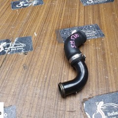 Rurka 06B103493M 06B133989A Przewód Waż Kolanko Kruciec Wentylacji Skrzyni Korbowej 1.8 T AWT AVJ BFB BEX AUDI A4 B6 B7 VW