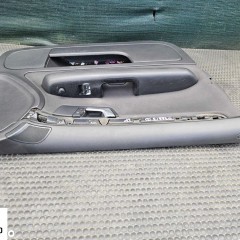 Boczek Boczki Drzwi Czarny Welur Soul Komplet Korbka Tyl Audi A4 B6 B7 EUROPA